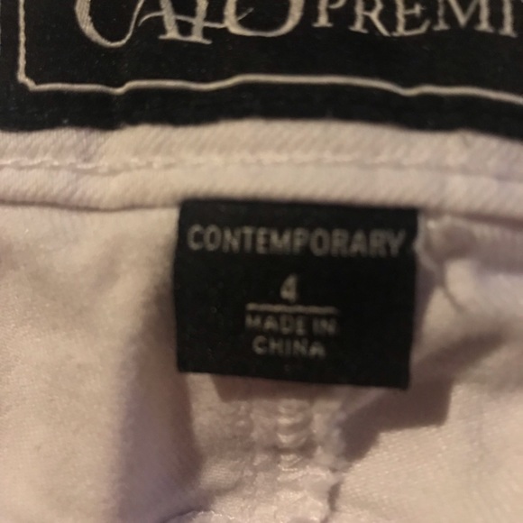 white ripped jeans - Picture 4 of 4